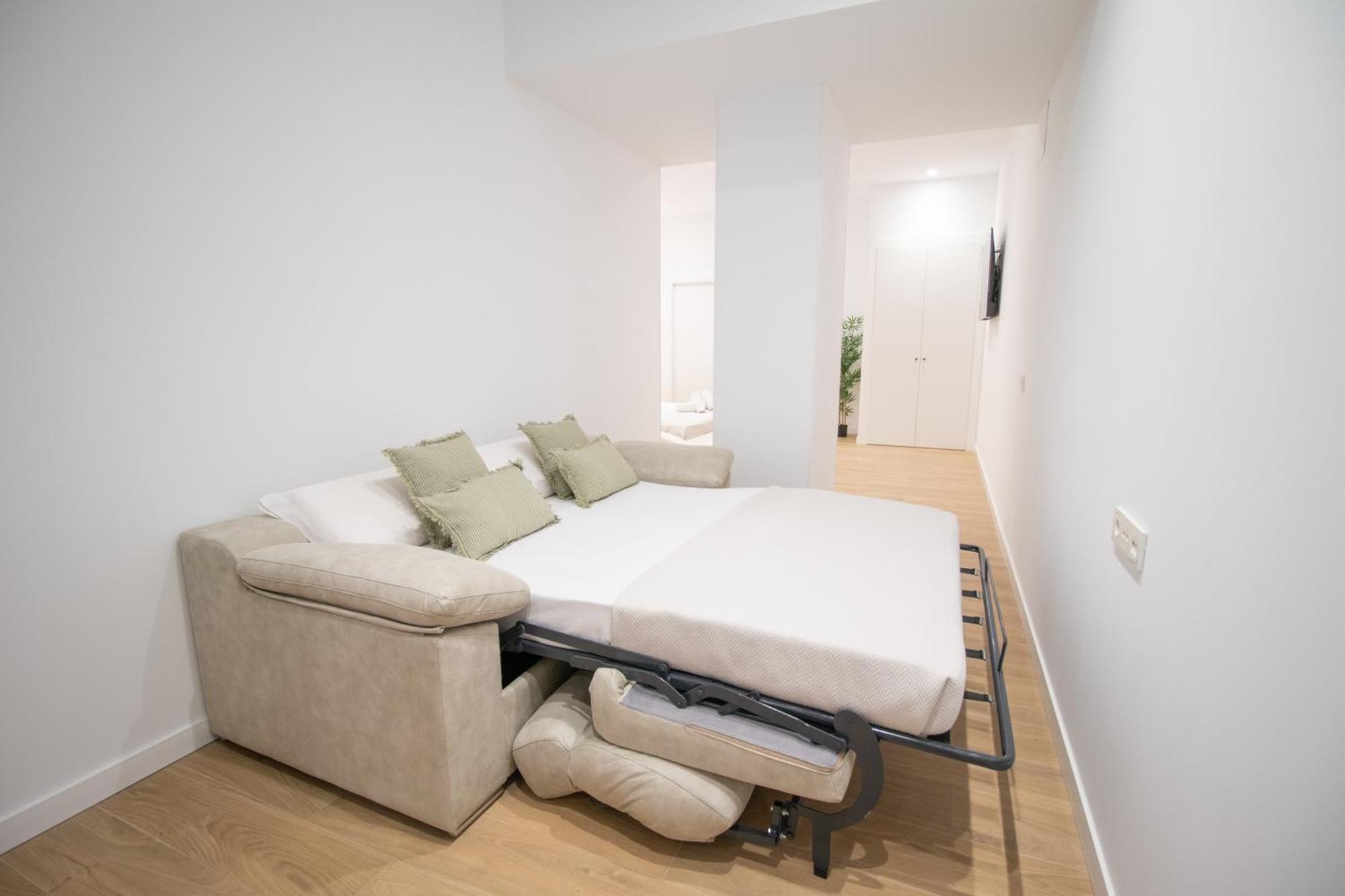 Bedtime By Concept Flats * Valence